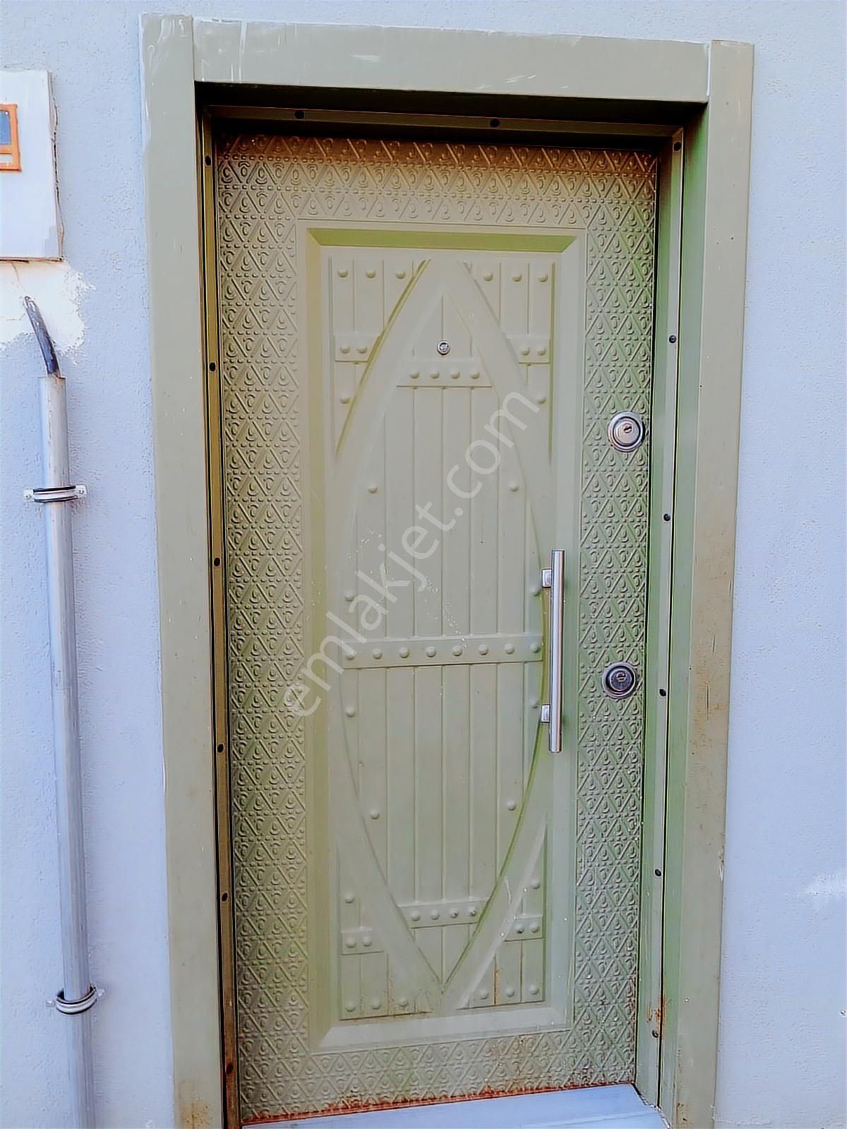 Maliye Arkasında 166m2 Bahçeli 2ayrı 2+1daireli Satılık Müstakil - Görsel 13