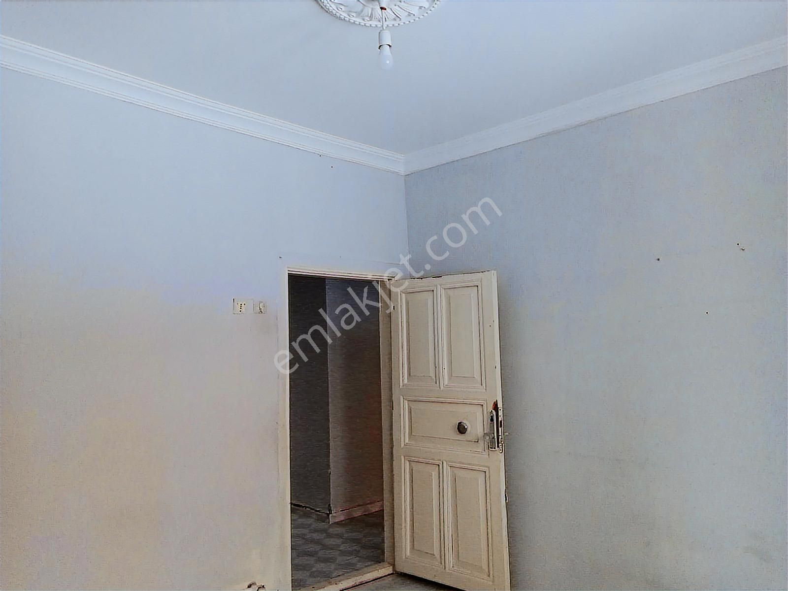 Maliye Arkasında 166m2 Bahçeli 2ayrı 2+1daireli Satılık Müstakil - Görsel 16