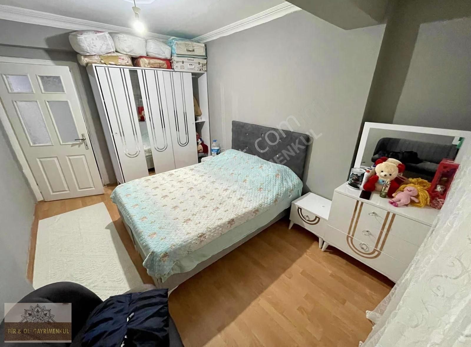 Uğurmumcu Mah'de Satılık 2+1 80m² 10 Yıllık Bahçe Katı - Görsel 2