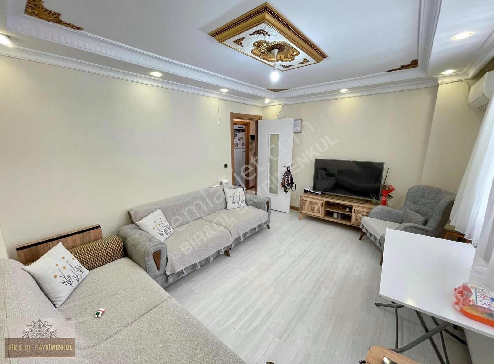 50.yıl Mahallesinde Satılık 2+1 10 Yıllık Yüksek Giriş Daire - Görsel 2