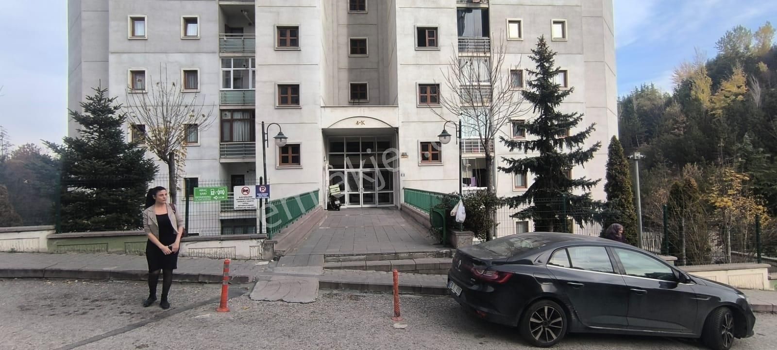 3.kat Konumunda Manzaralı Full Yapılı 3+1 Ferah Daire - Görsel 11