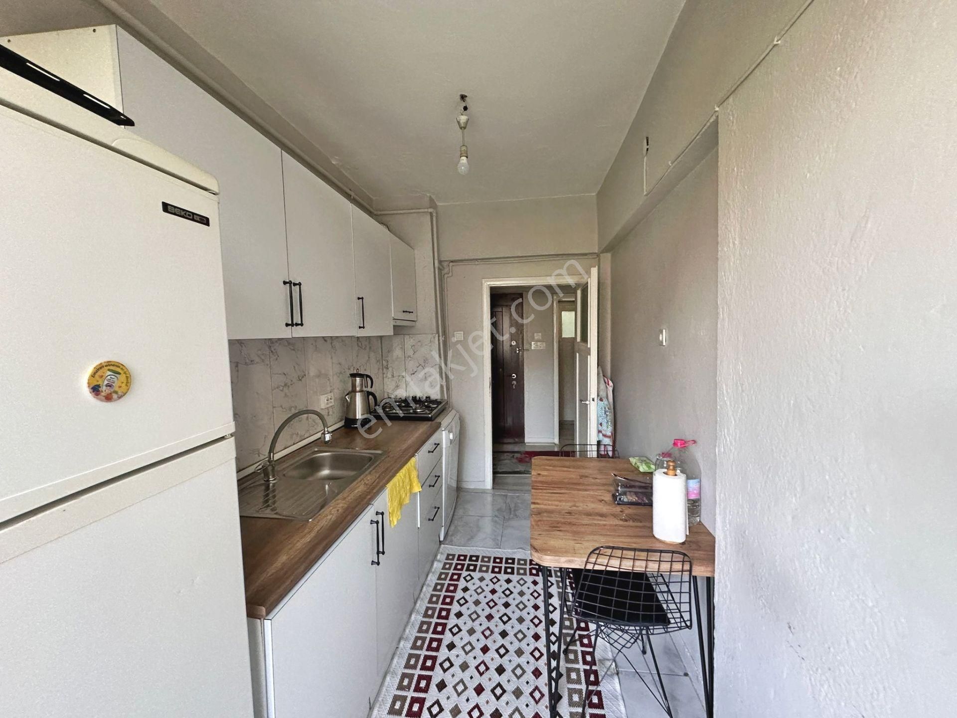 Şafaktepe Mahallesinde Katta Full Yapılı 3+1 Satılık Daire - Görsel 6