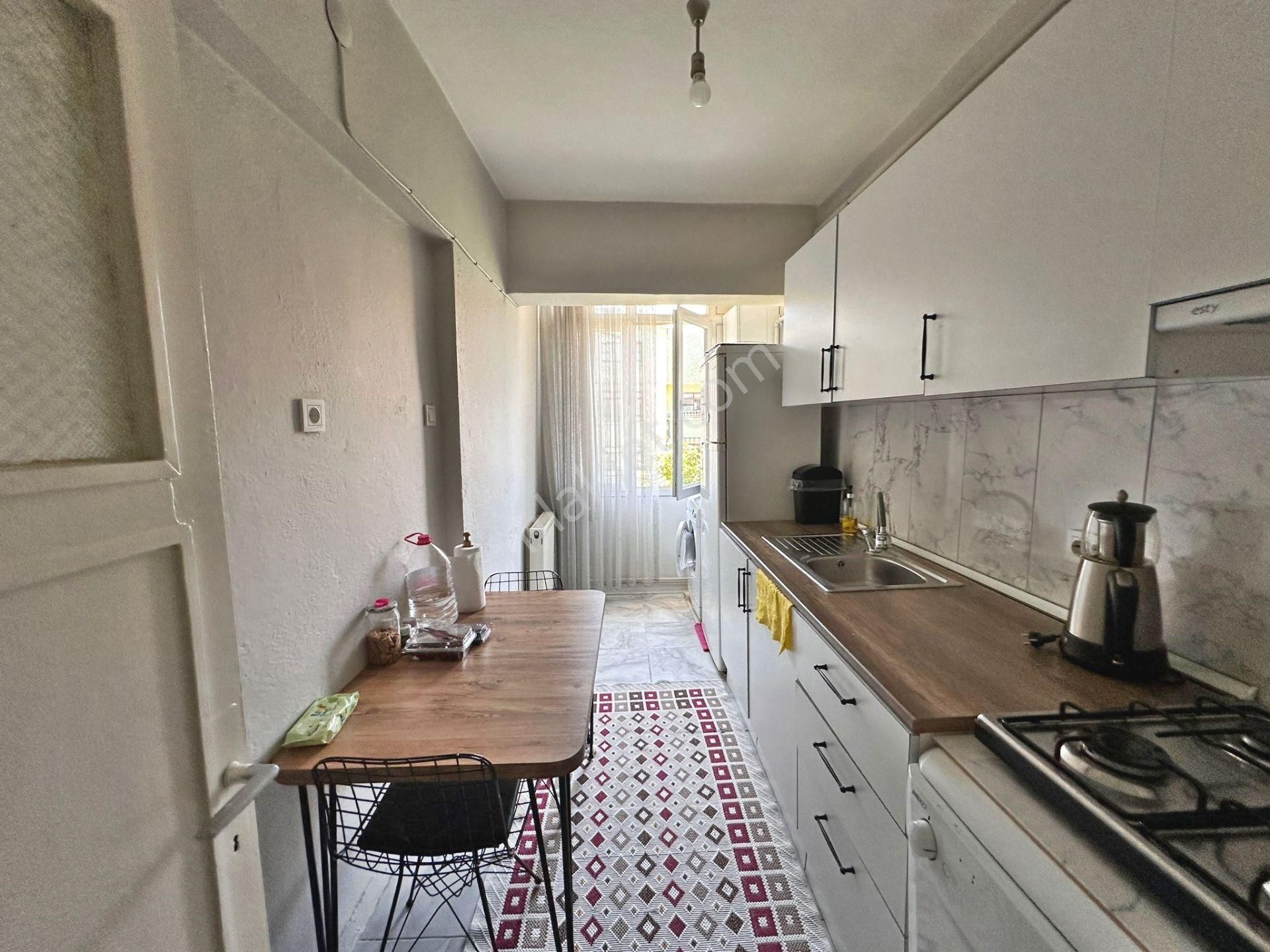 Şafaktepe Mahallesinde Katta Full Yapılı 3+1 Satılık Daire - Görsel 7