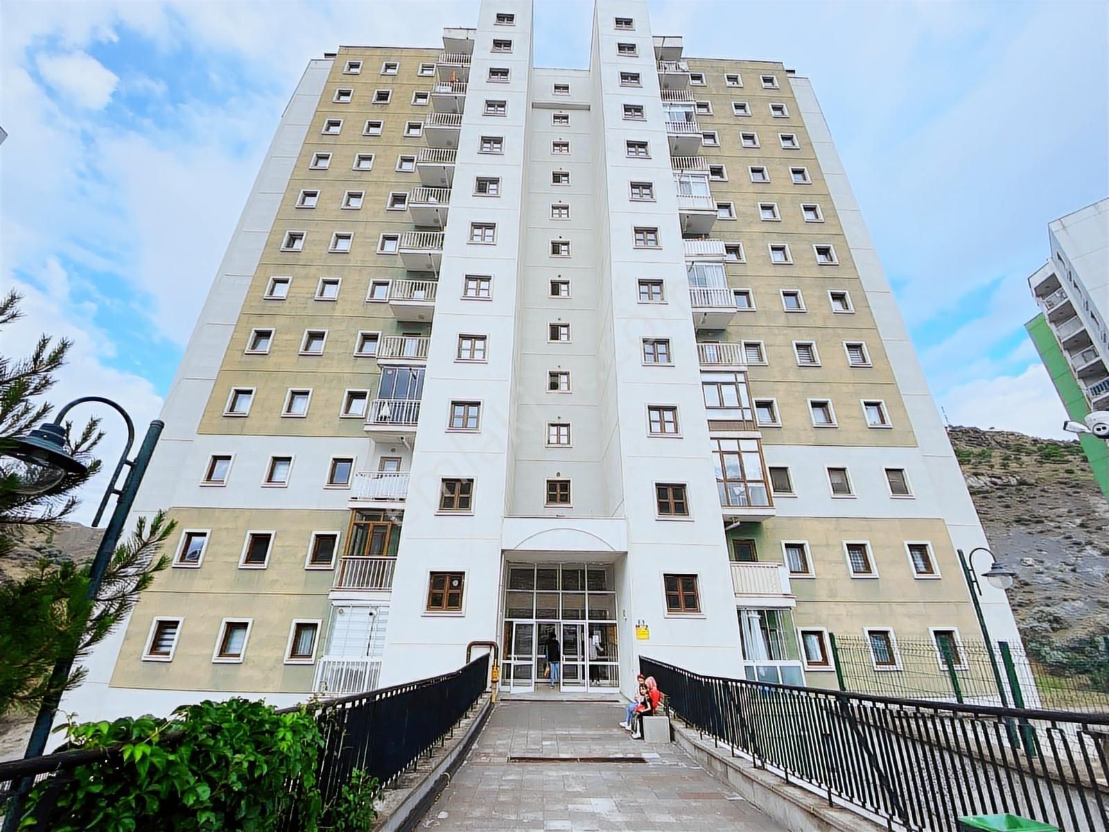 Zavian'dan 12.etapta 4+1 Yatırımlık Düzenli Kira Getirili Daire