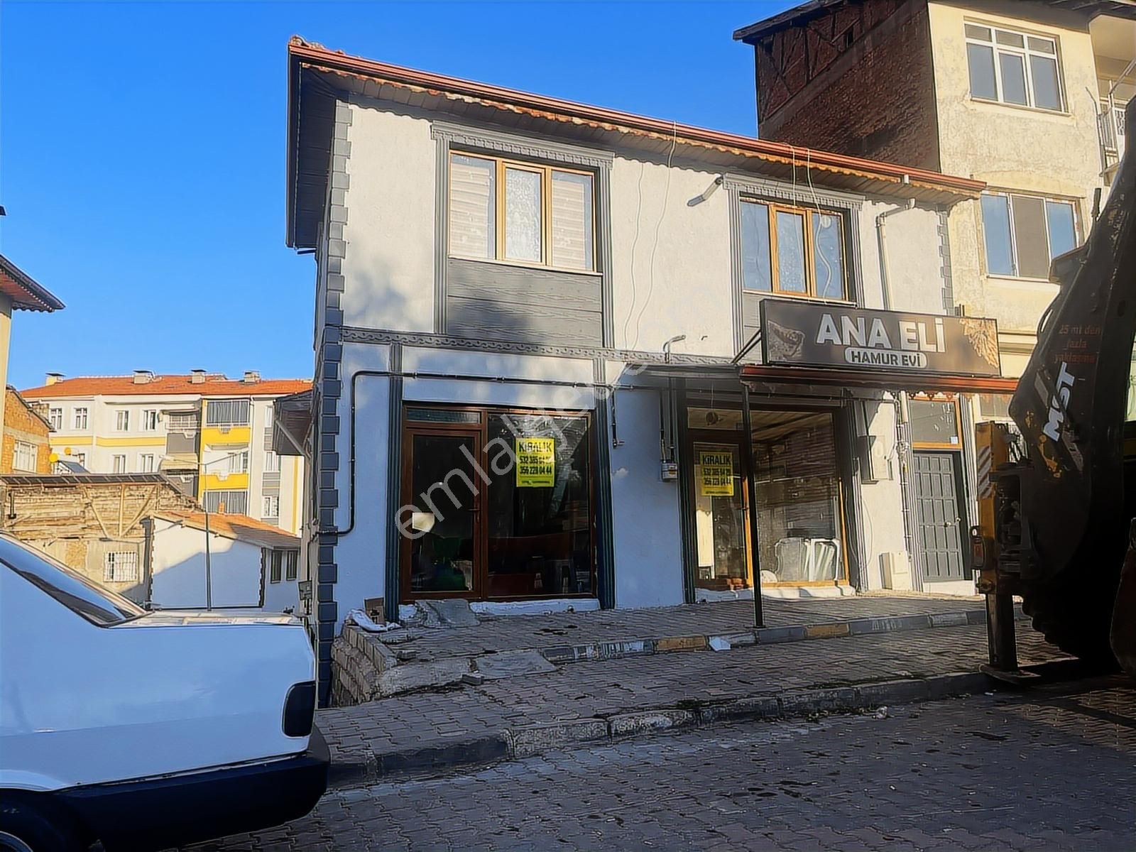 2 Adet İş Yeri + 2 Adet 1+1 Daire Olmak Üzere 4 Ayrı Tek Tapulu - Görsel 12