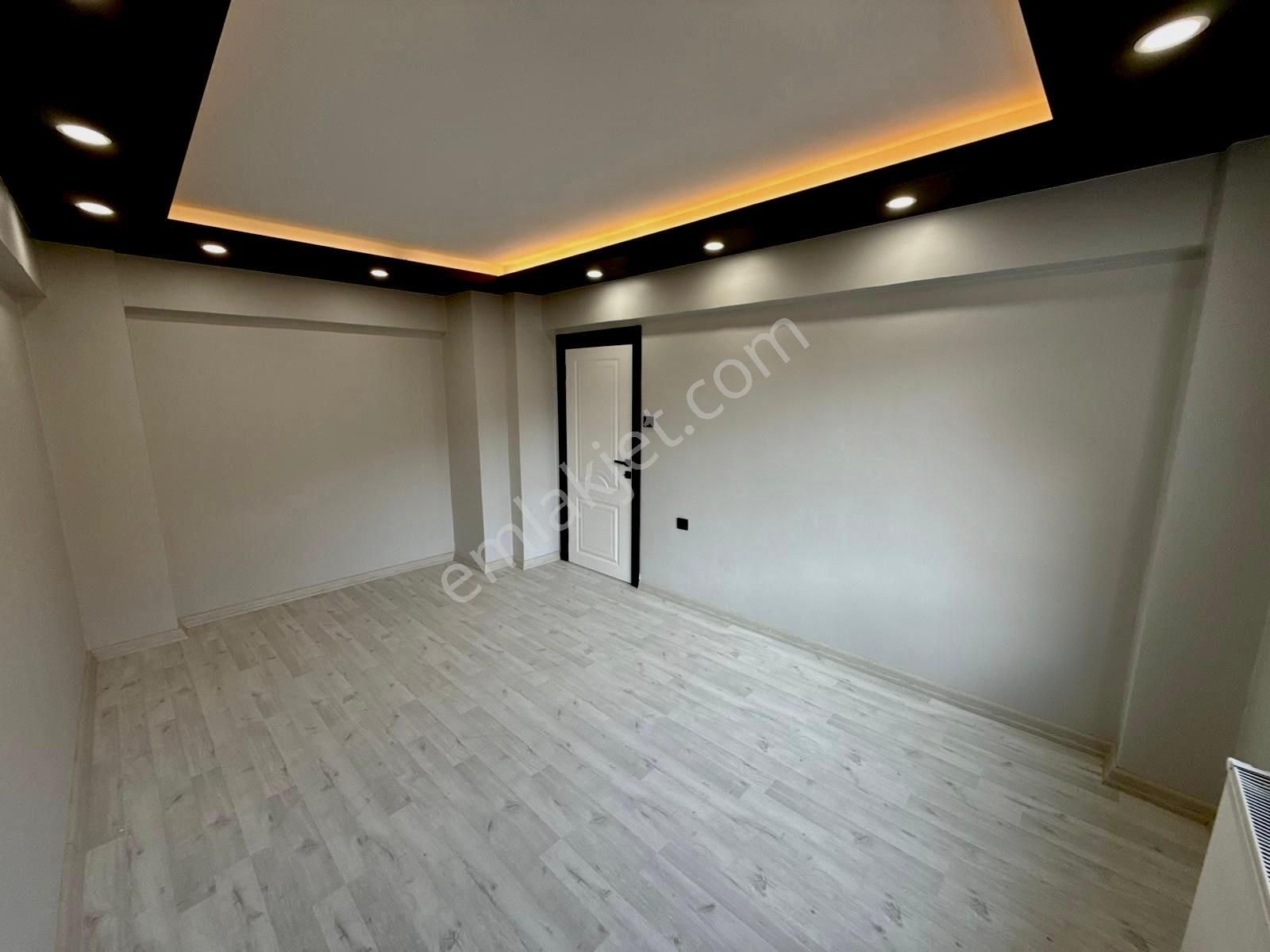 Akşemsettin Mah'de 4+1 Full Yapılı Satılık Teras Daire - Görsel 13