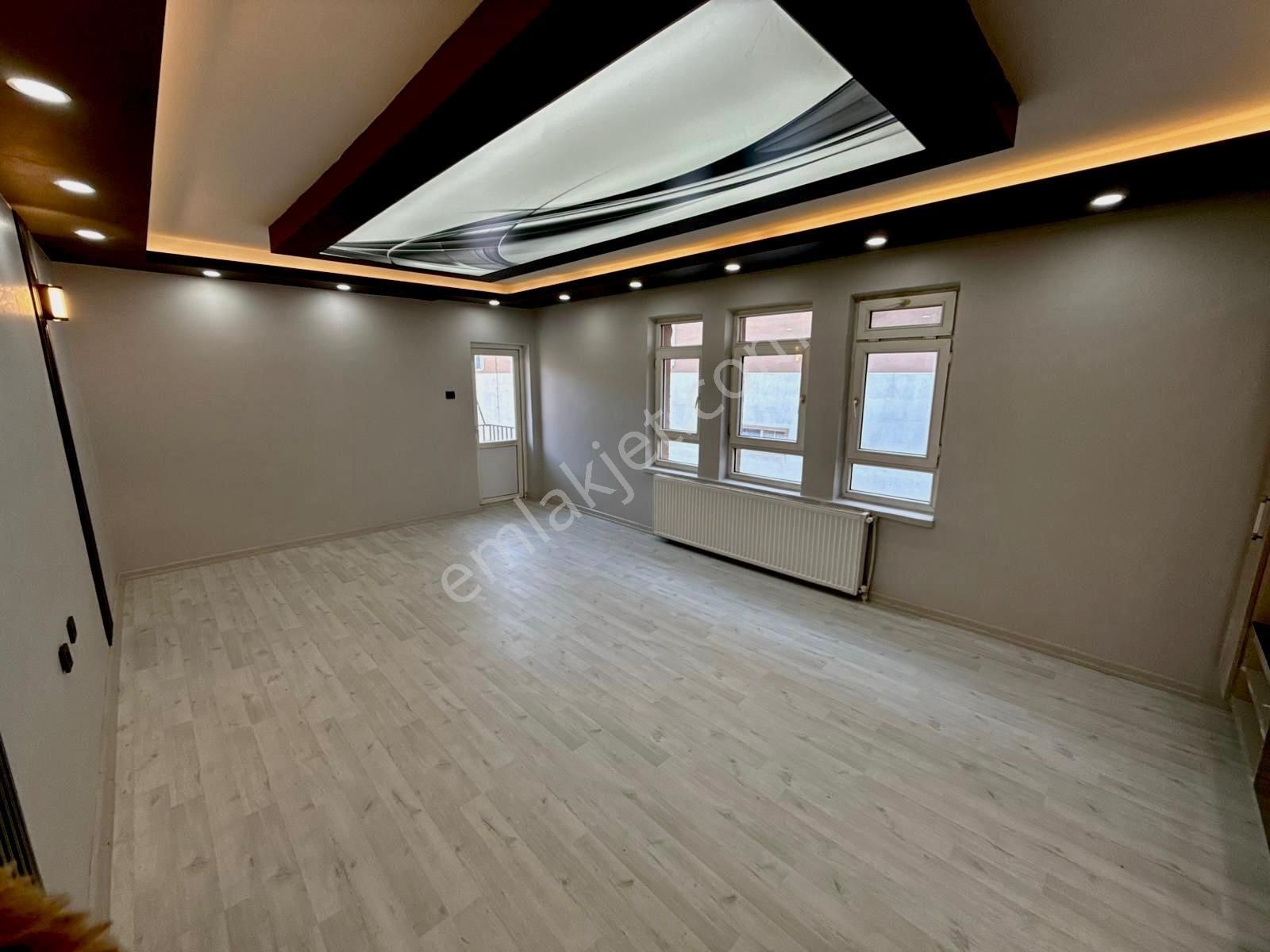 Akşemsettin Mah'de 4+1 Full Yapılı Satılık Teras Daire - Görsel 24