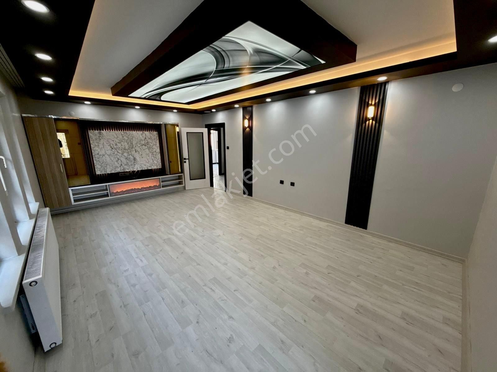 Akşemsettin Mah'de 4+1 Full Yapılı Satılık Teras Daire - Görsel 26