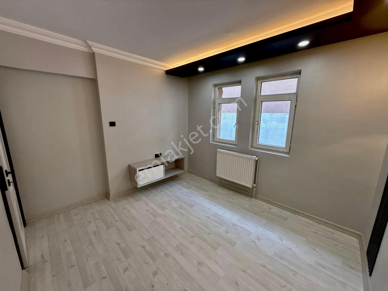 Akşemsettin Mah'de 4+1 Full Yapılı Satılık Teras Daire - Görsel 14