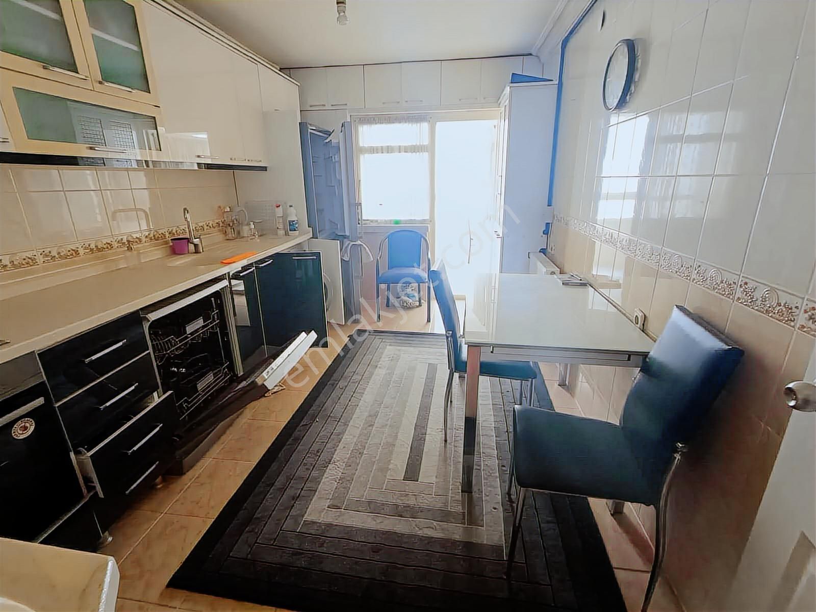 Elvankent 14 Cadde Akbank Yanı 3+1 135 M'2 Fuul Yapılı Ara Kat - Görsel 3