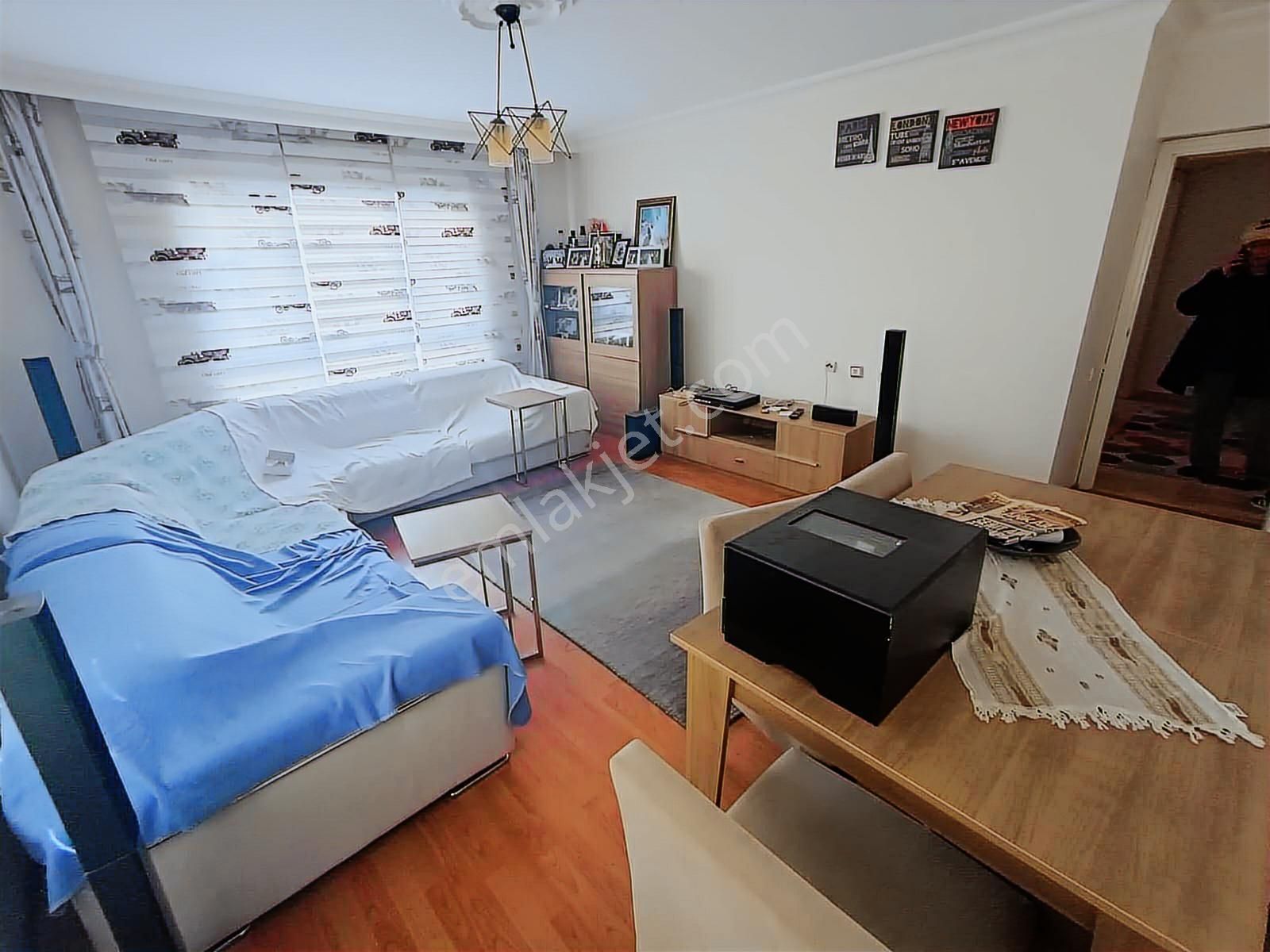 Elvankent 14 Cadde Akbank Yanı 3+1 135 M'2 Fuul Yapılı Ara Kat - Görsel 2