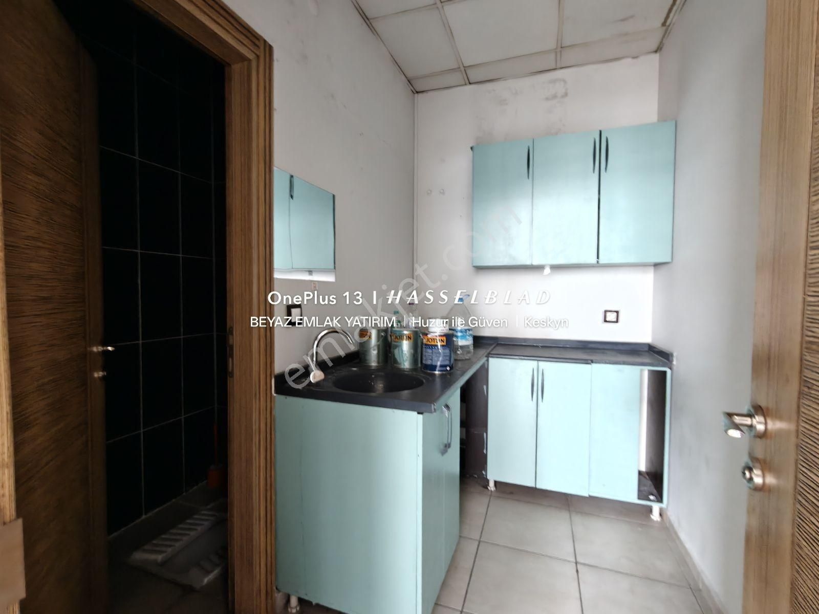 Ali Ulvi Kurucu Caddesi Üzerinde 45 M² Kiralık Dükkan - Görsel 12