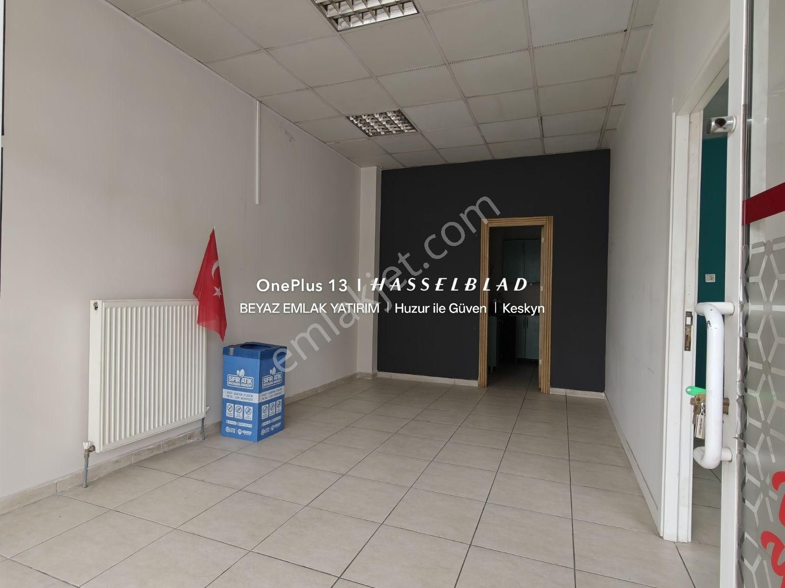 Ali Ulvi Kurucu Caddesi Üzerinde 45 M² Kiralık Dükkan - Görsel 17