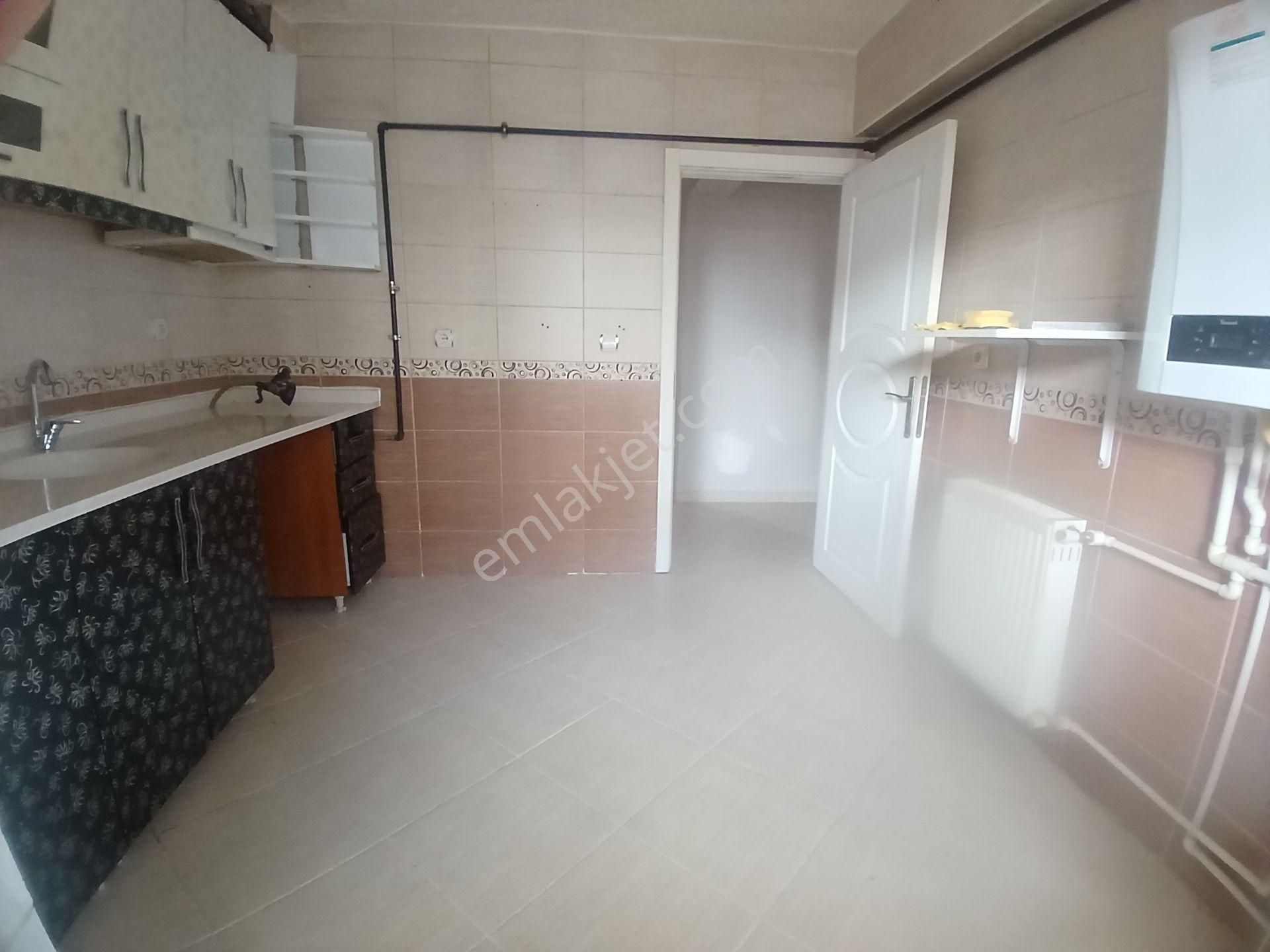 Ankara Mamak Şirintepe Mah Kiralık Daire Merkezde - Görsel 4