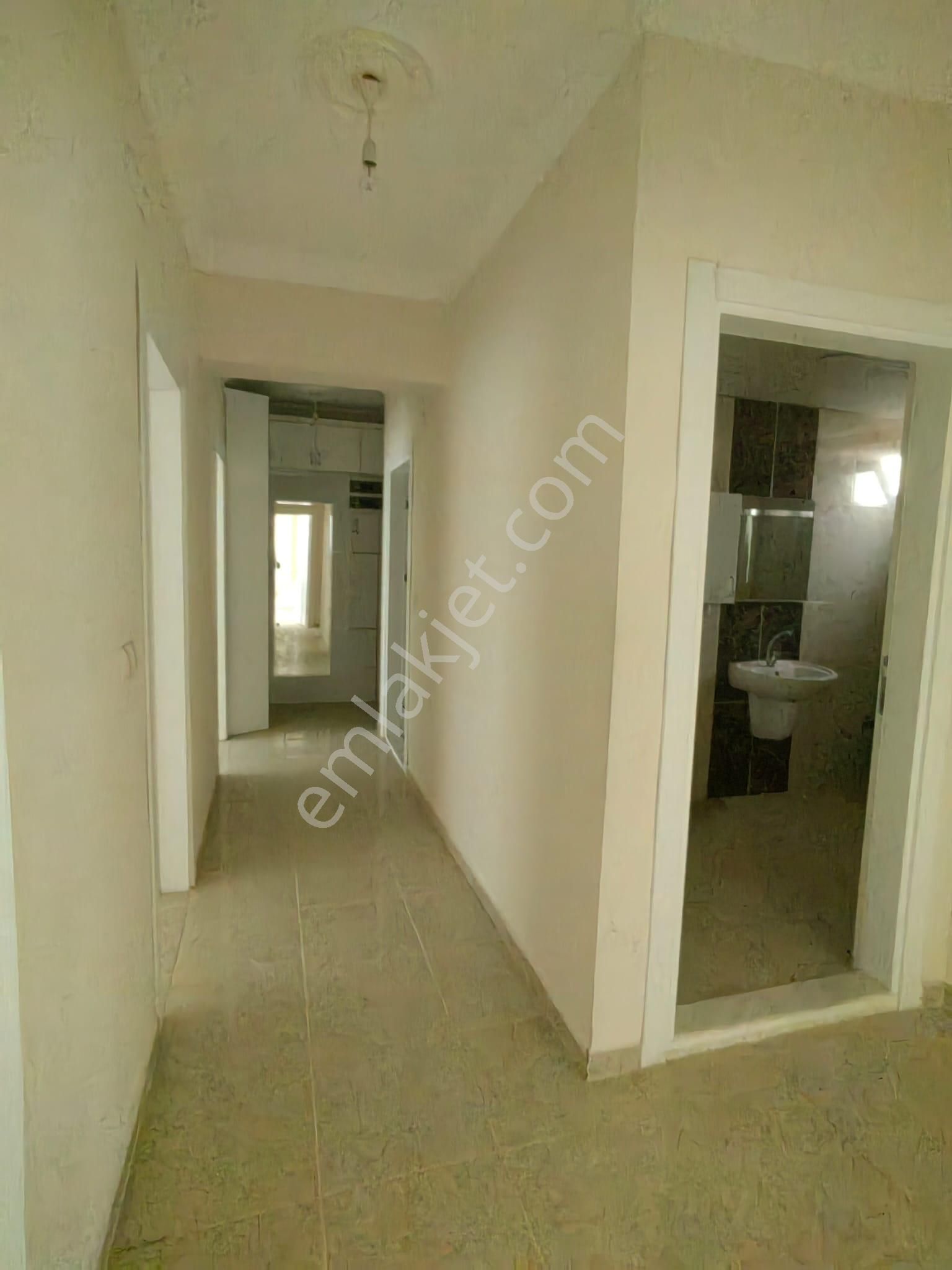 Akçay Emlak'tan Akşehir Koşuyolu Civarında Ara Kat Asansörlü Kiralık 2+1 Daire - Görsel 11