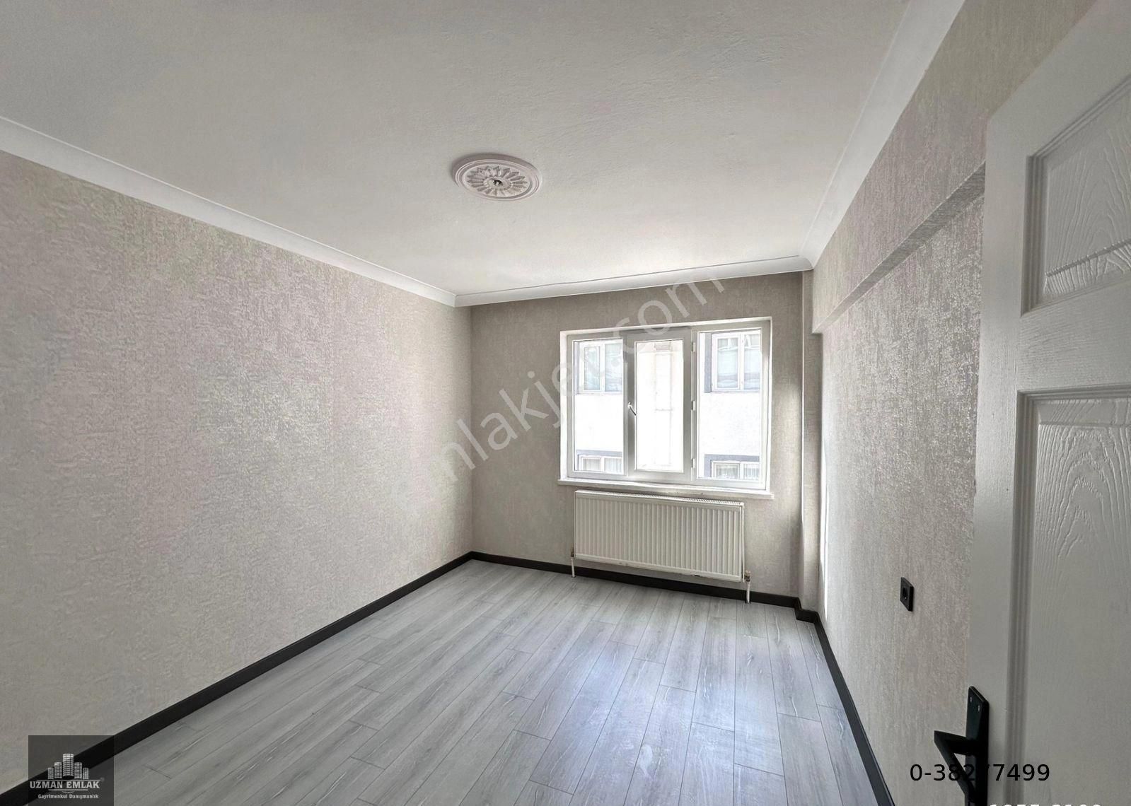 Uzman'dan Çiçekli Mh.de Katta Full Yapılı Y.emre Cad Yakını 2+1 Daire - Görsel 9