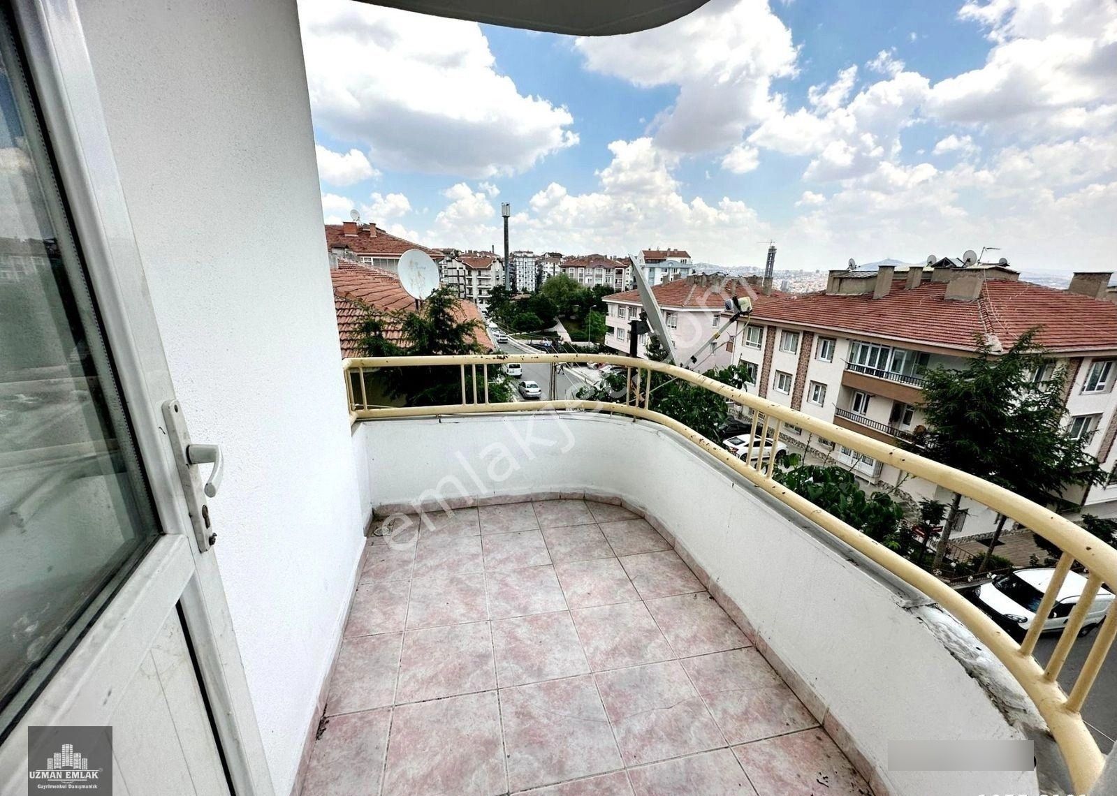 Uzman Emlak'dan İncirli Mh'de Cadde Üzerinde Katta Full Şehir Manzaralı Bağımsız 3+1 - Görsel 7