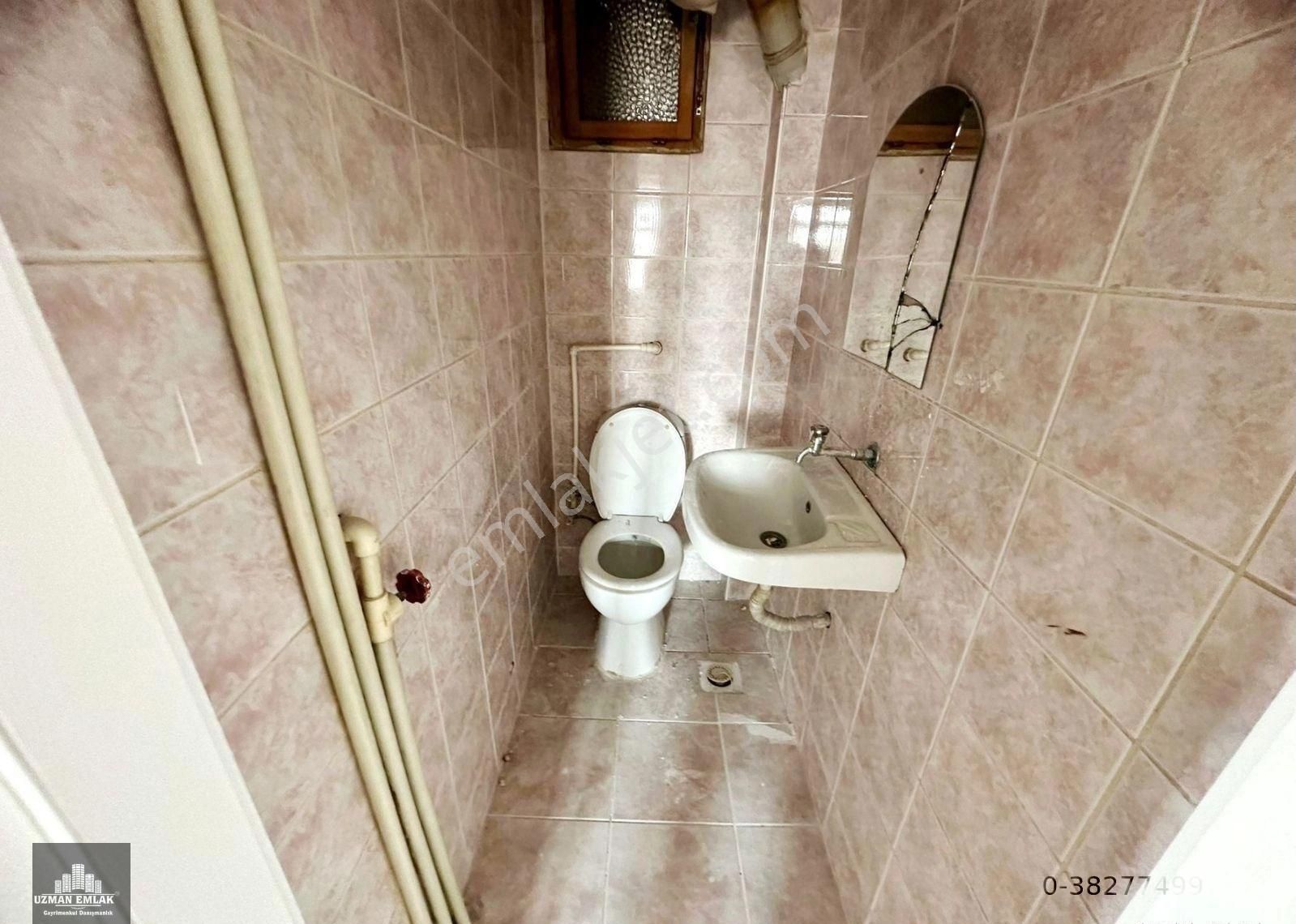 Uzman Emlak'dan İncirli Mh'de Cadde Üzerinde Katta Full Şehir Manzaralı Bağımsız 3+1 - Görsel 12