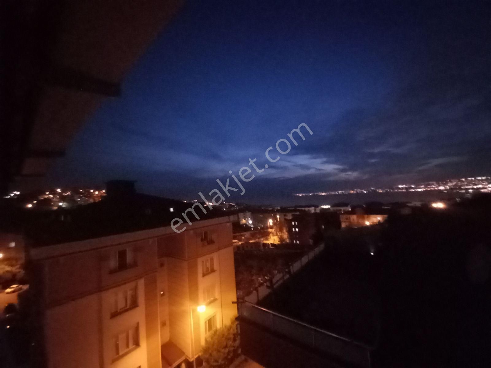 Büyükçekmece, De 5+2 Satılık Dublex Daire