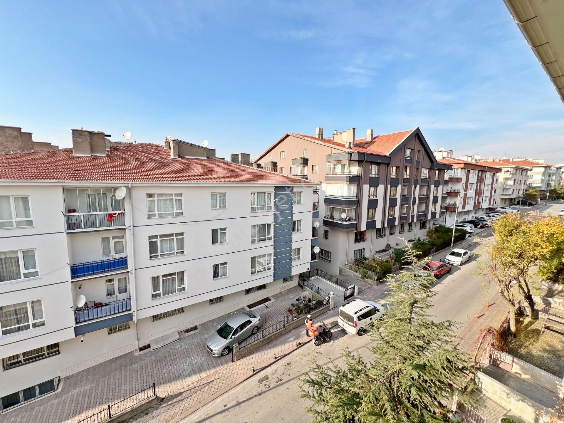 Aşağı Eğlence'de Etlik Şehir Hastn. Yakını 3.katta Full Yapılı 3+1 Ön Cephe Güney Batı Cepheli - Görsel 13