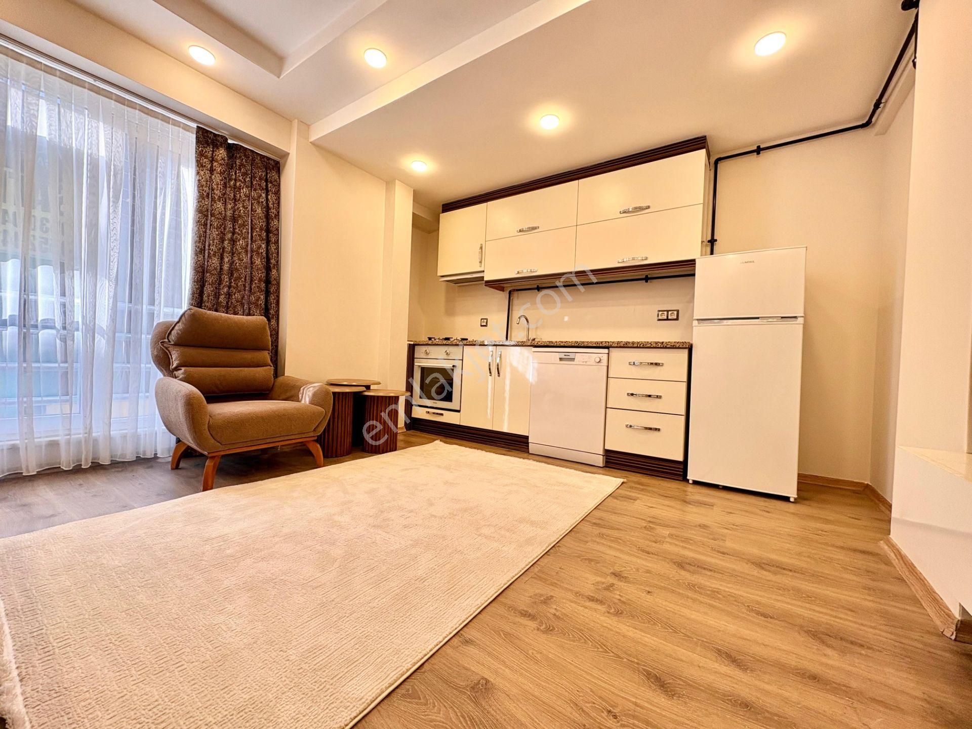 Özmecaz'dan Değirmenönün'de 1+1 Arakat Ön Cephe Full Eşyalı Full Kredi İmkanlı Lüks Apart - Görsel 3