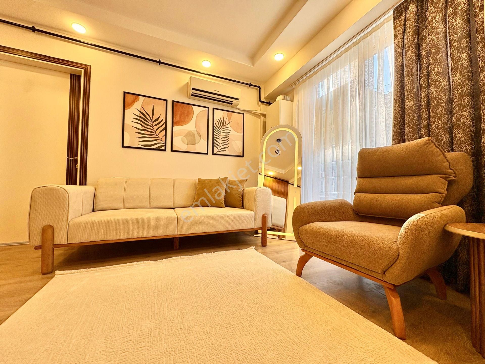 Özmecaz'dan Değirmenönün'de 1+1 Arakat Ön Cephe Full Eşyalı Full Kredi İmkanlı Lüks Apart