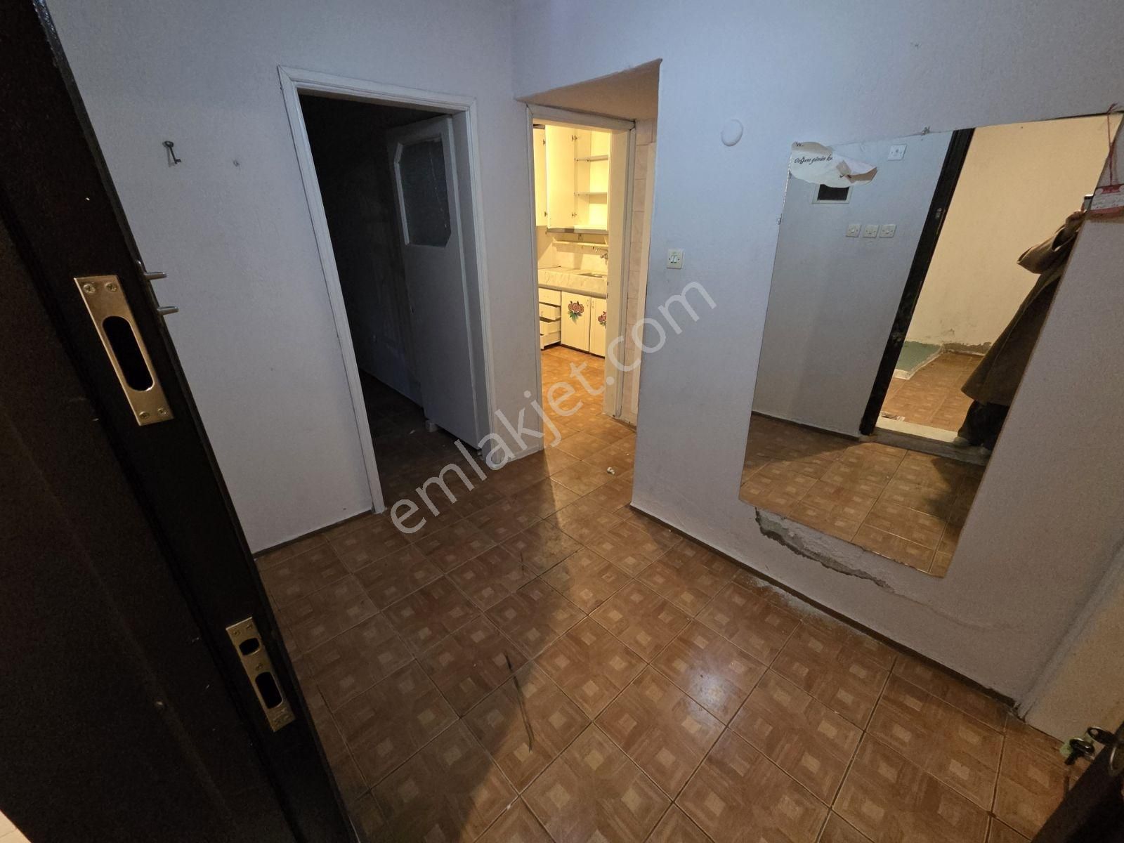 Karşıyaka Örnekköy'de Satılık Müstakil Ev Ve Arsa - Görsel 13