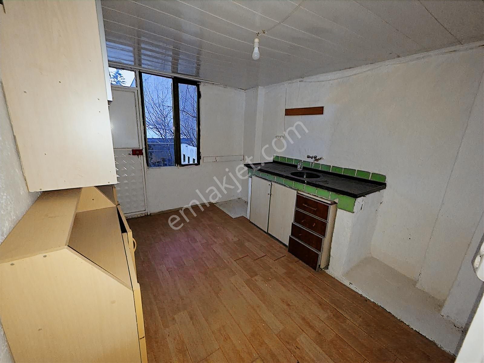 Karşıyaka Örnekköy'de Satılık Müstakil Ev Ve Arsa - Görsel 17