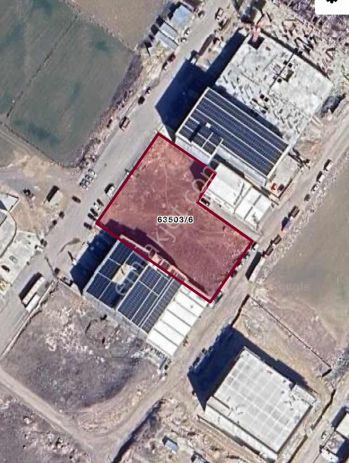 Yuva Anteks'te Çift Sokak Cepheli Kot Alan Satılık Arsa - Görsel 6