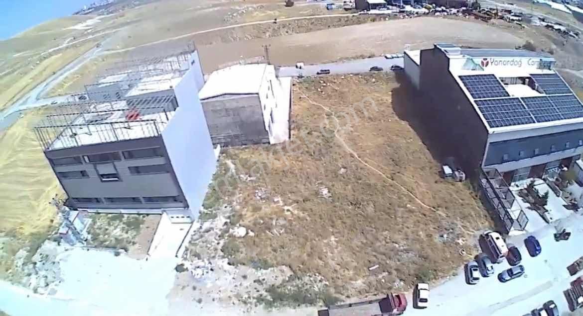 Yuva Anteks'te Çift Sokak Cepheli Kot Alan Satılık Arsa - Görsel 4