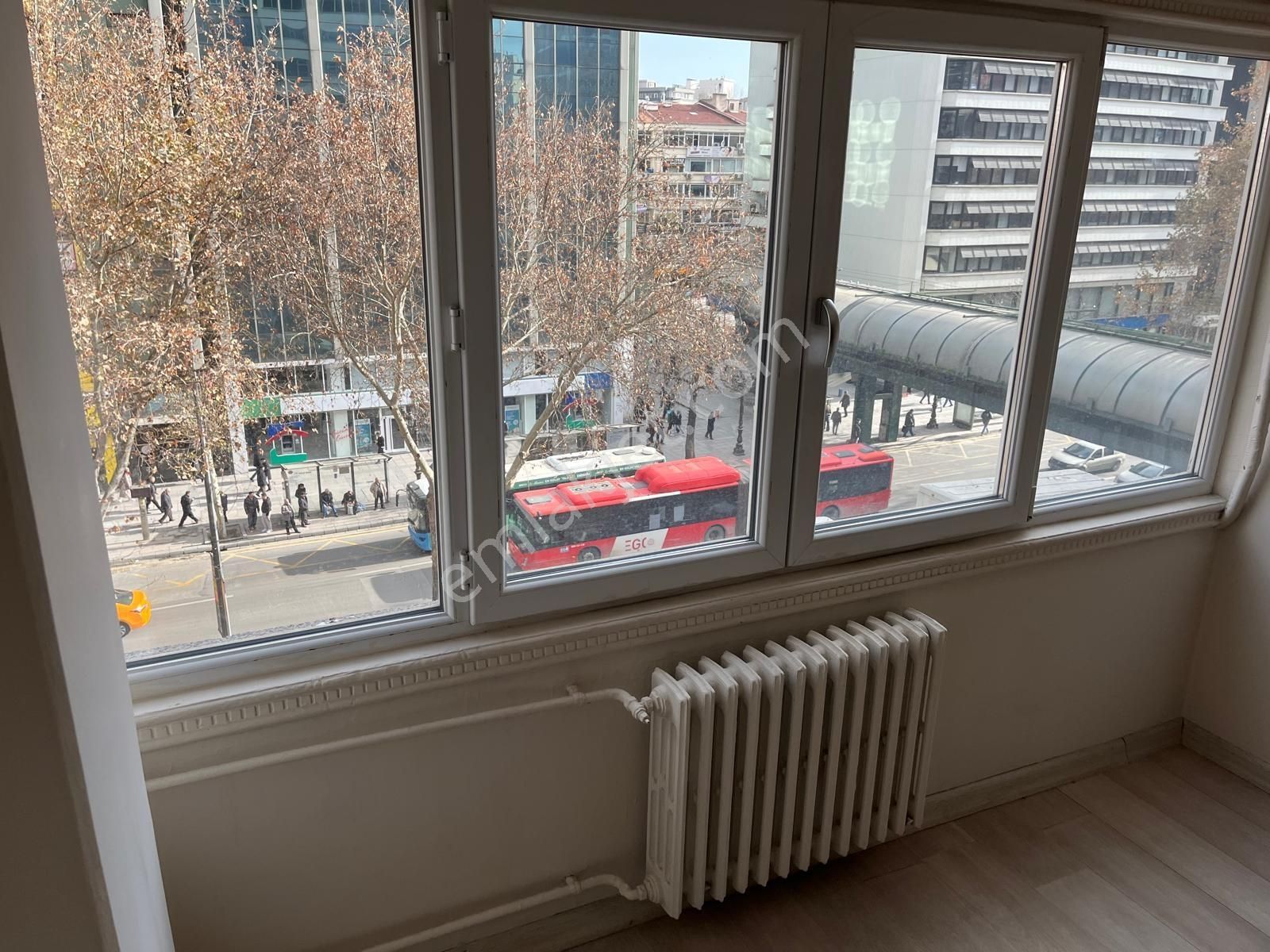 Kızılay Atatürk Bulvar Cepheli 1+1 Kiralık Ofis - Görsel 8
