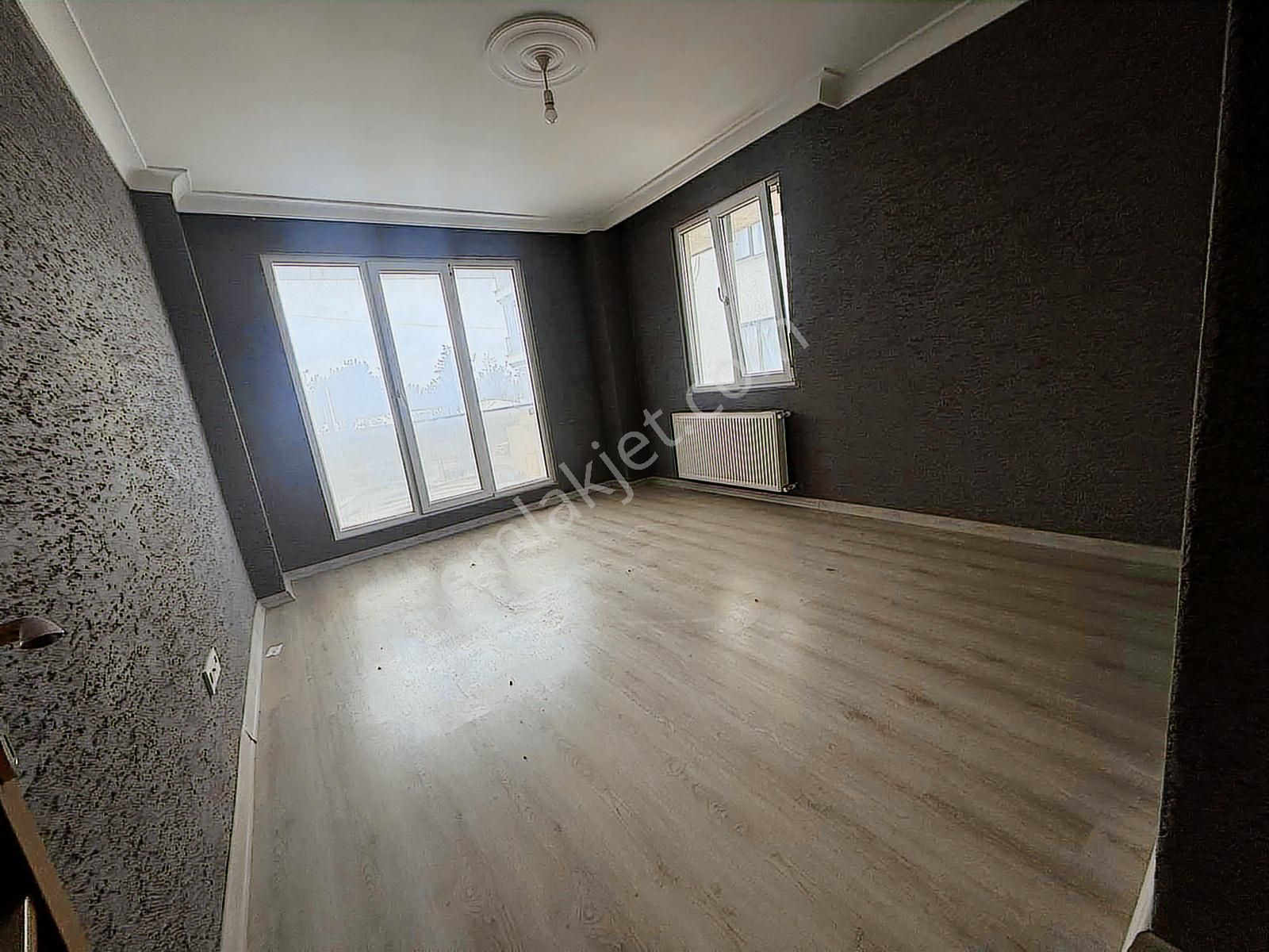 Çekmeköy Çatalmeşede Merkezi Konumda Yüksek Giriş 1+1 Daire - Görsel 6