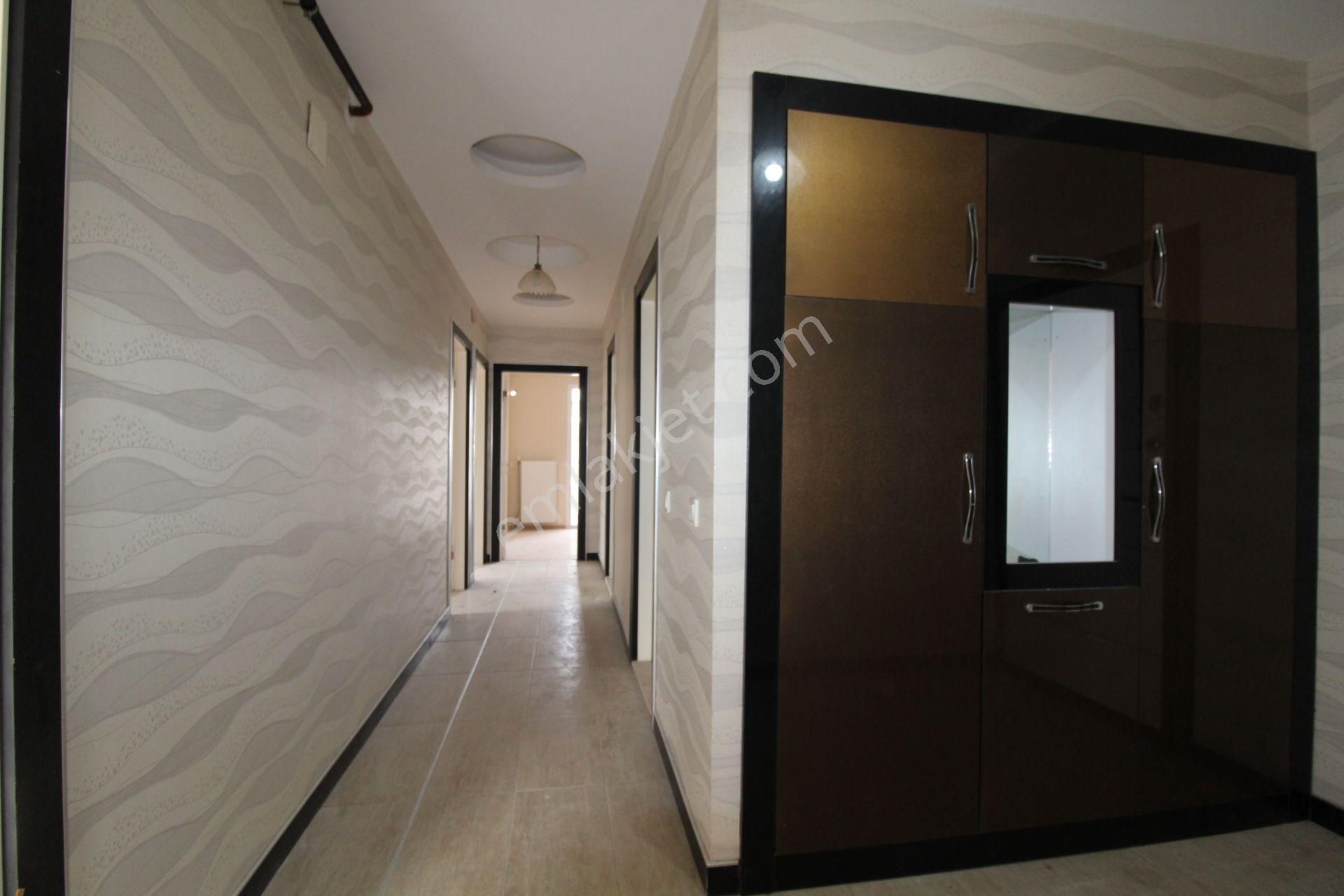 Aslan'dan Kuyuluk Yolunda Havuzlu Site İçi Bagımsız 3+1 - Görsel 15