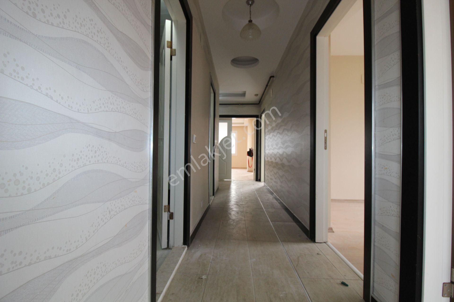 Aslan'dan Kuyuluk Yolunda Havuzlu Site İçi Bagımsız 3+1 - Görsel 16