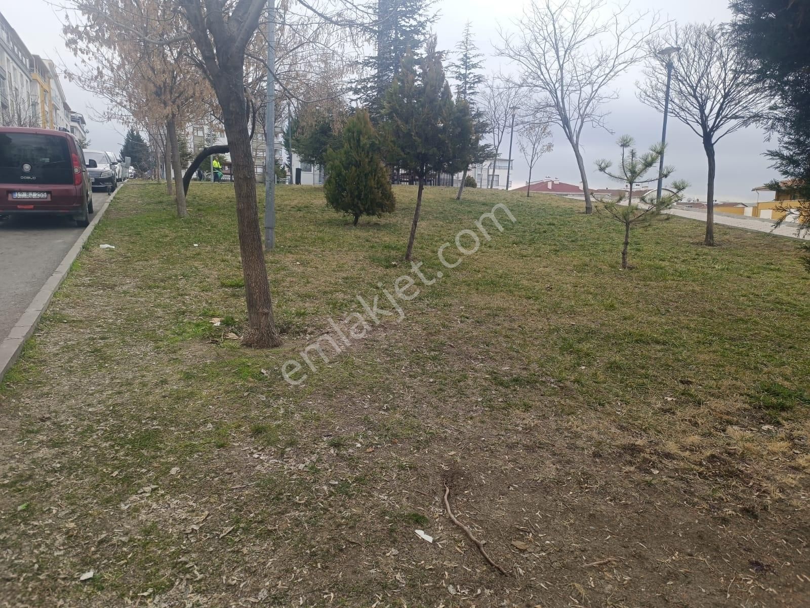 Topçu Merkez De Ulaşım Okul Yanı Katta 2+1 95.m'2 - Görsel 20