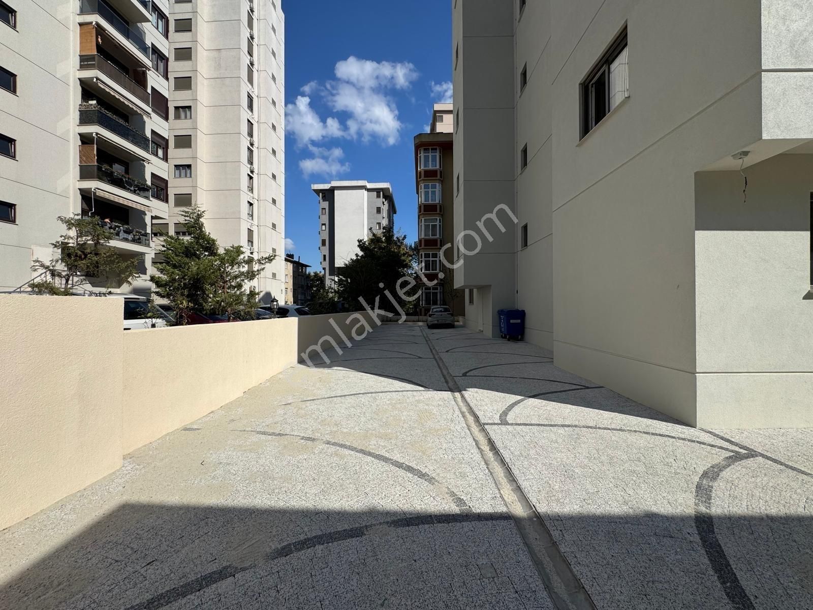 Utkudan Suadiyede Bağdata Yakın Oturuma Hazır Satılık 2+1 Daire - Görsel 13