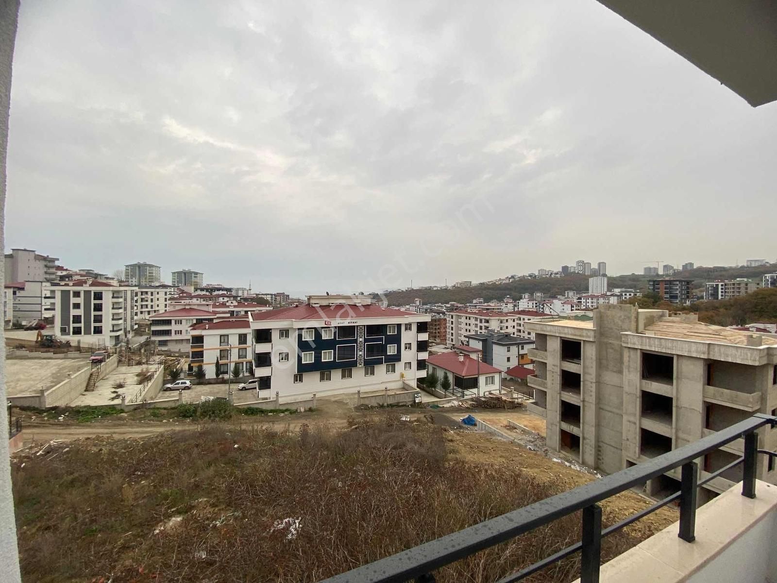 Esradan 1+1 Eşyalı İskanlı Ara Kat Yüksek Kredili Fırsat Daire - Görsel 11