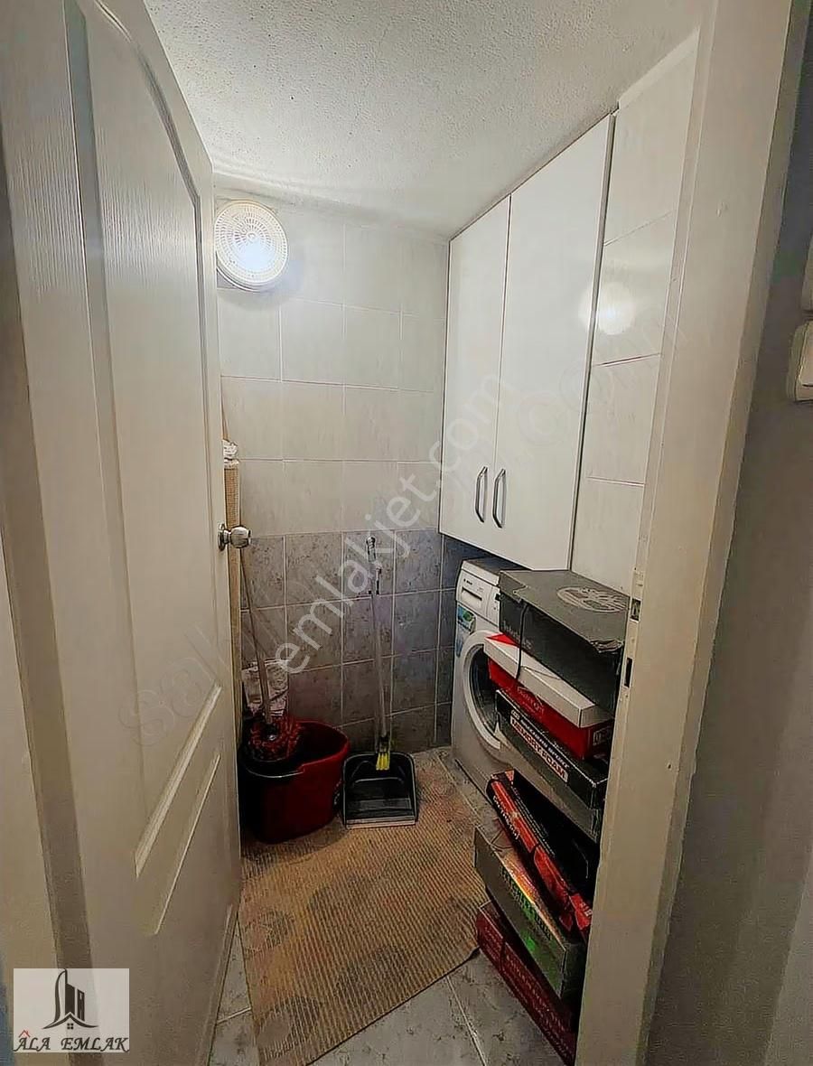 İnönü Cadde Üzerinde Arakat Asansörlü Otoparklı Metro Yakını - Görsel 12