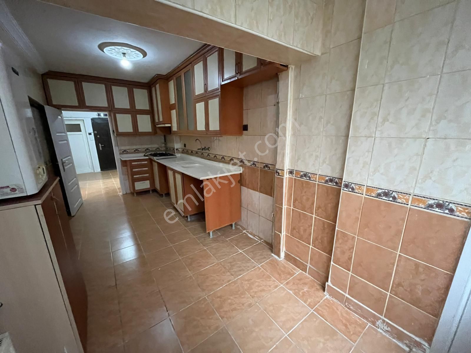 Sincan Akşemsettin Mah.'de 3+1 Bağımsız Geniş M² Uygun Fiyat Masrafsız Satılık Daire