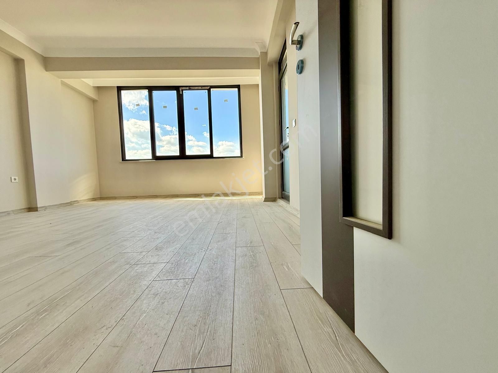 ꧁akçay Ay Emlak'tan꧂küçükkuyu'da Kazdağlarının Eteklerinde Muhteşem Manzaralı Satılık 2+1 Lüx Daire - Görsel 16