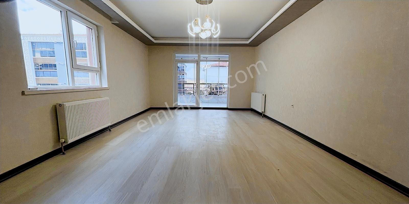 Karakaya Da Orta Katta Asansörlü Hemen Oturuma Uygun Daire