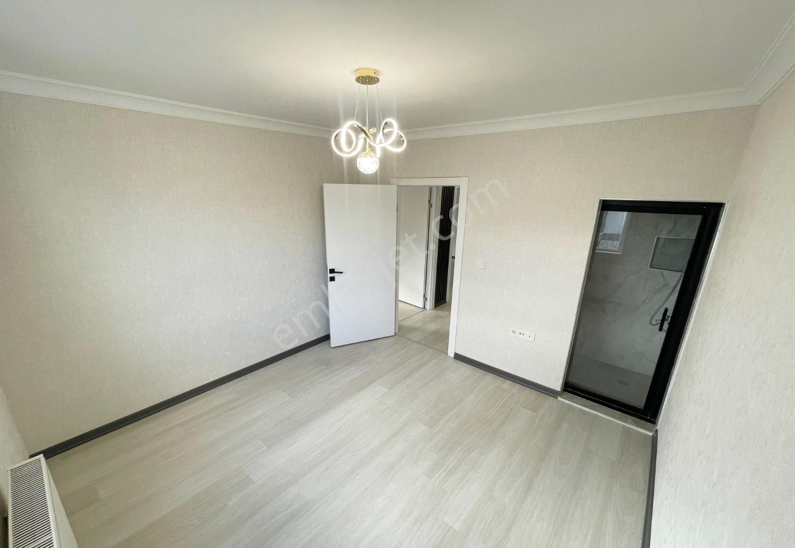 Karakaya Da Orta Katta Asansörlü Hemen Oturuma Uygun Daire - Görsel 6