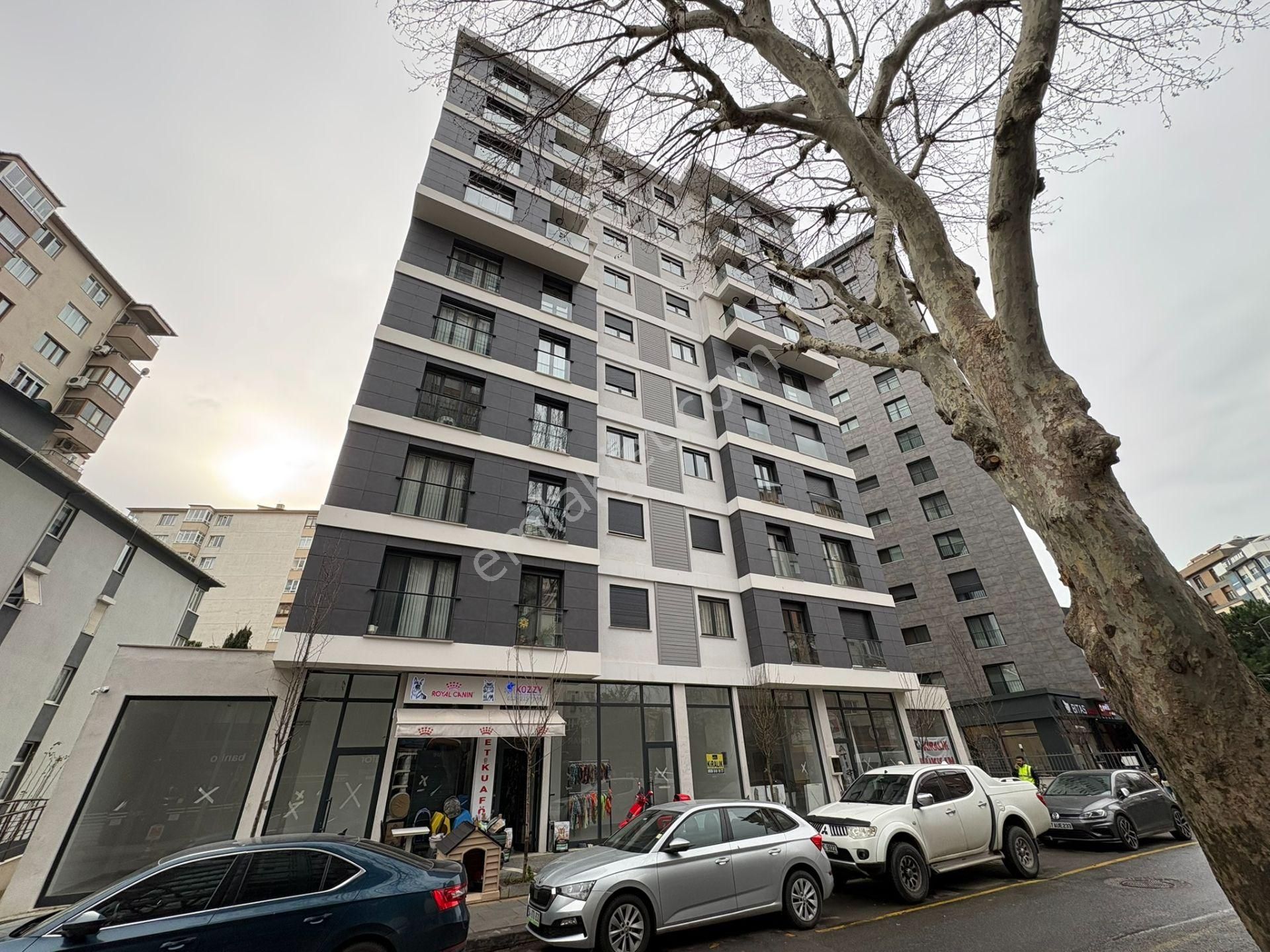 Kozzy Avm Ve Metro Yakını Sıfır Binada 2+1 60 M² Net Kullanımlı