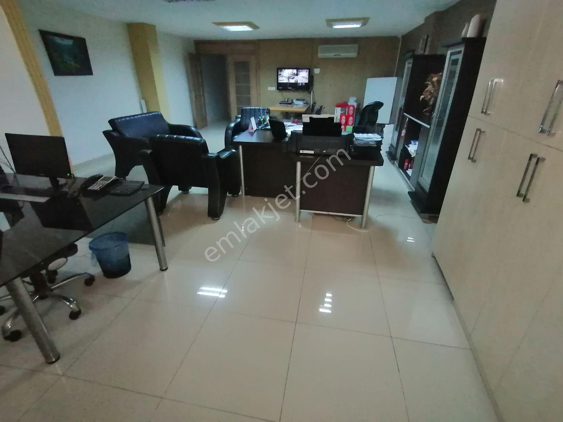 Pendik Esenyalıda Satılık Ana Cadde Üstü Krediye Uygun 280m2 Dükkan - Görsel 21