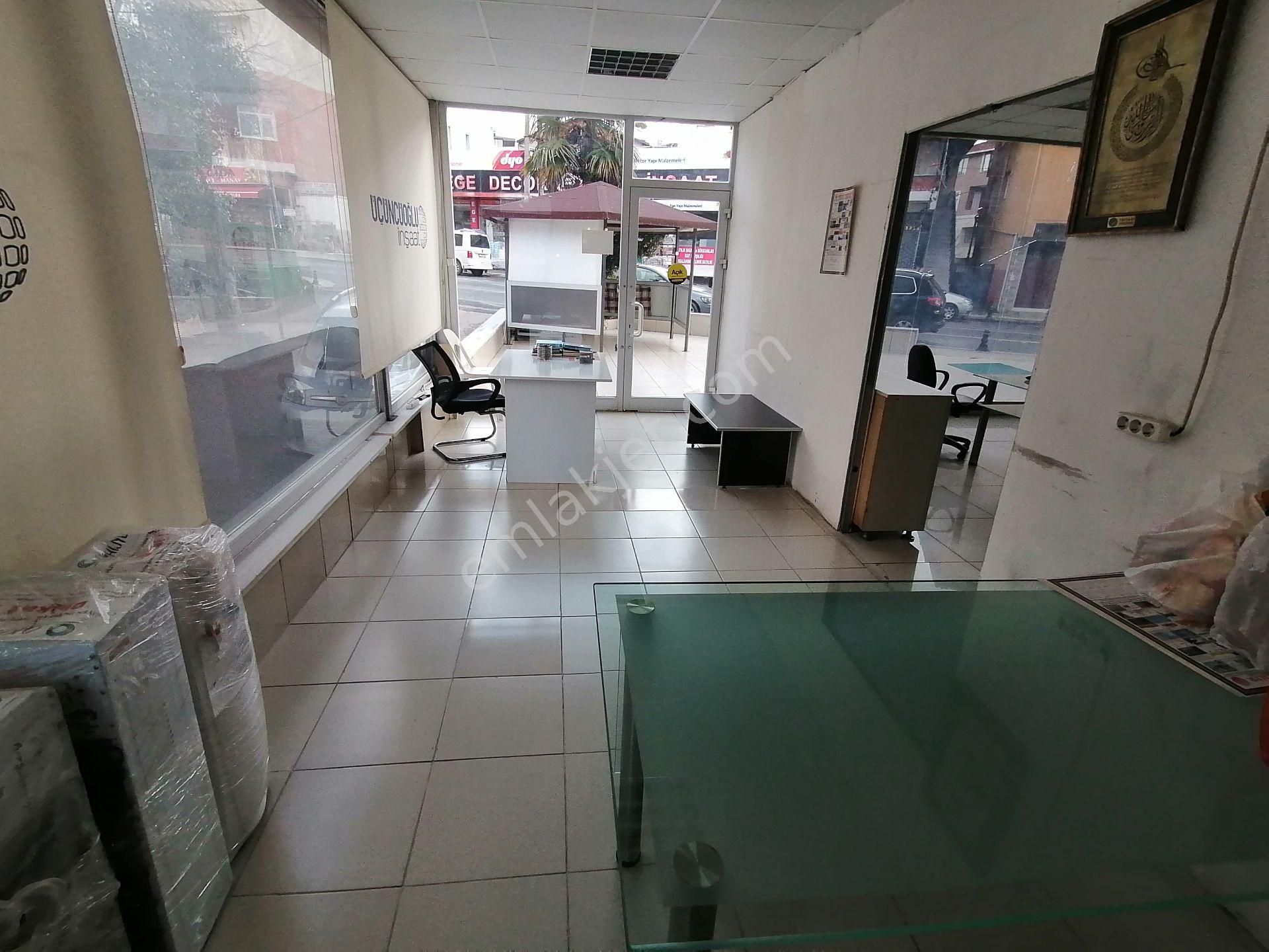 Pendik Esenyalıda Satılık Ana Cadde Üstü Krediye Uygun 280m2 Dükkan - Görsel 13