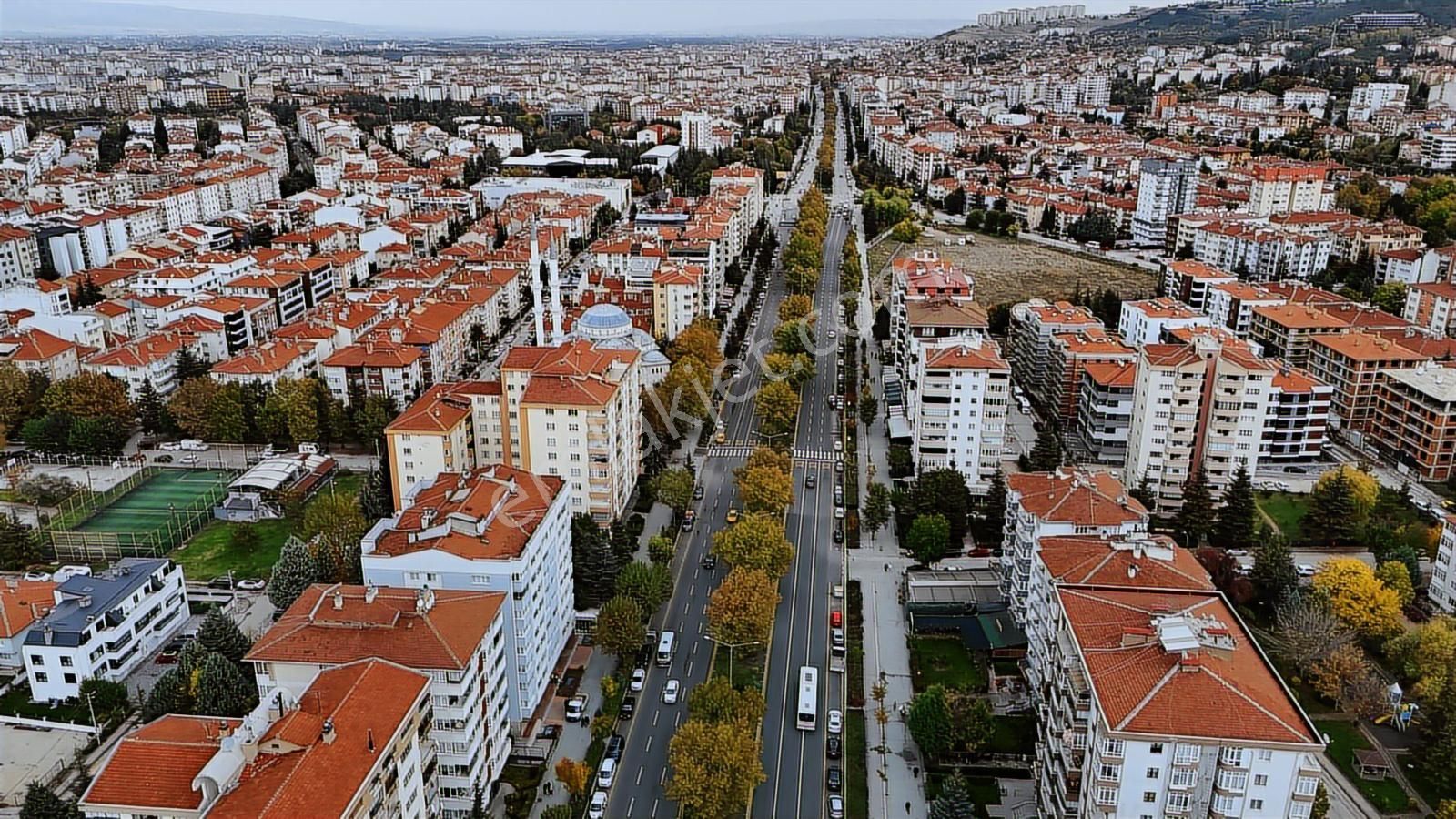 Bess'den Vişnelik Mah. Atatürk Bulv. Üzeri Devren Kiralık İşyeri - Görsel 2