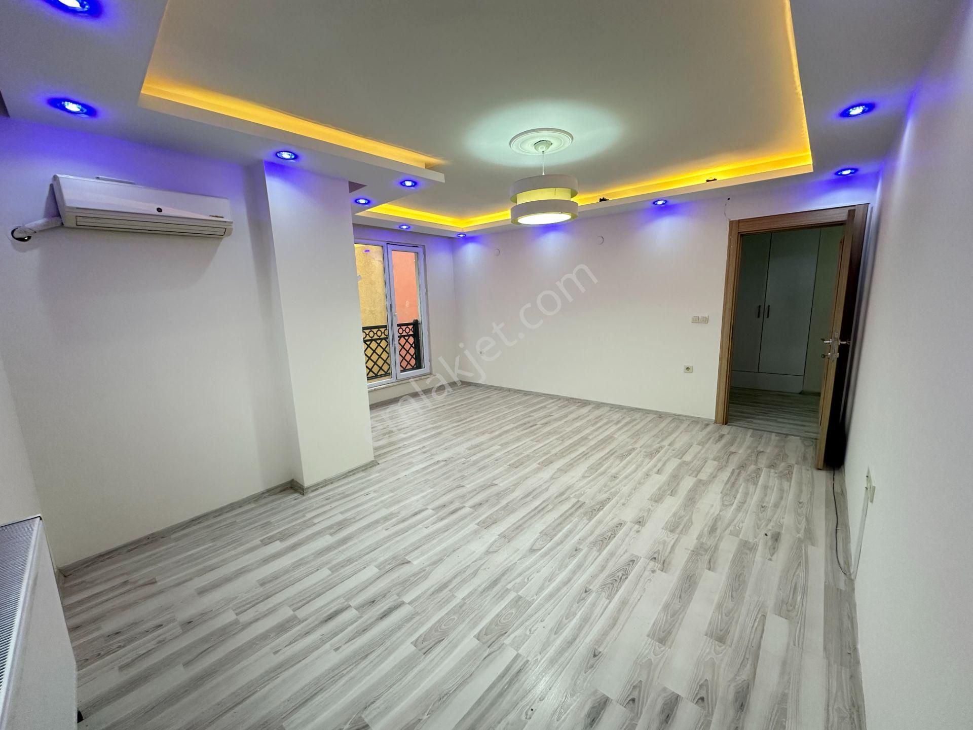 Sultanbeyli Hamidiye Mah. 4+1 Dubleks - Kapalı Teraslı Asansörlü - Görsel 32