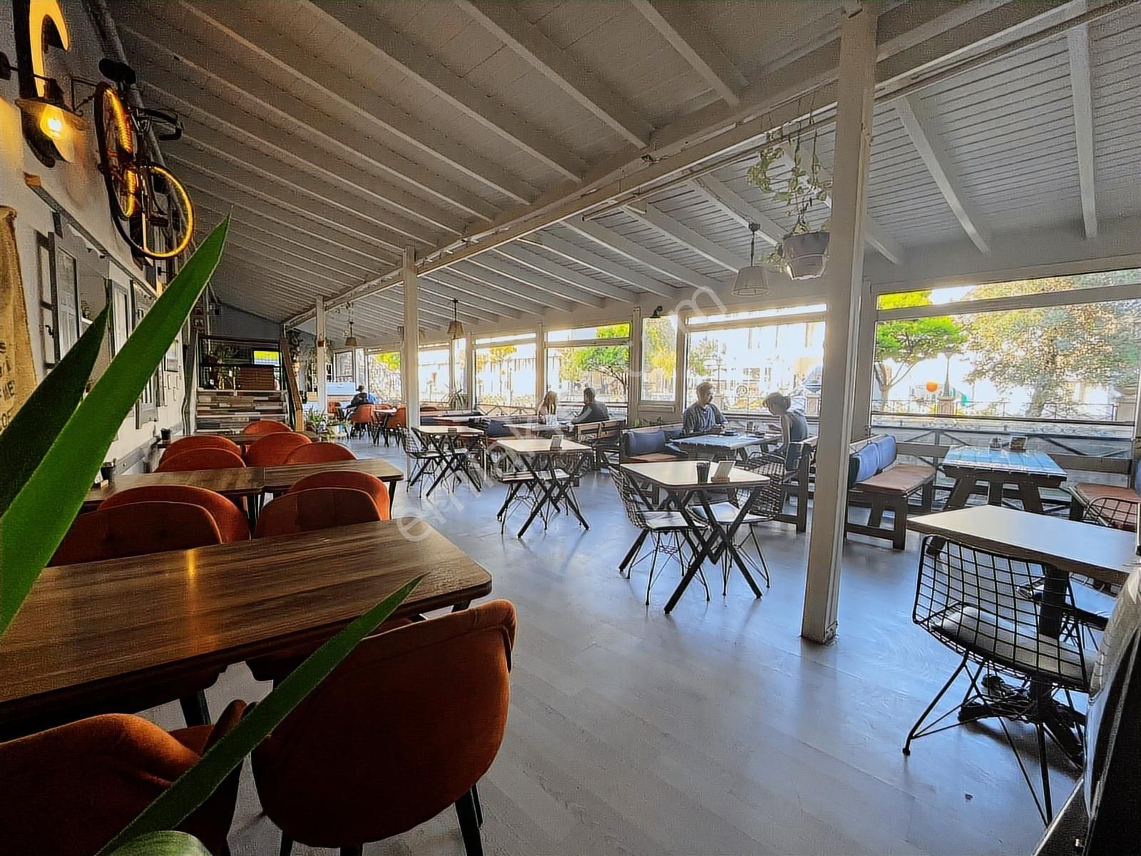 Bess'den Atatürk Cad. Ve Porsuk Nehri Cepheli Satılık İşyeri - Görsel 2