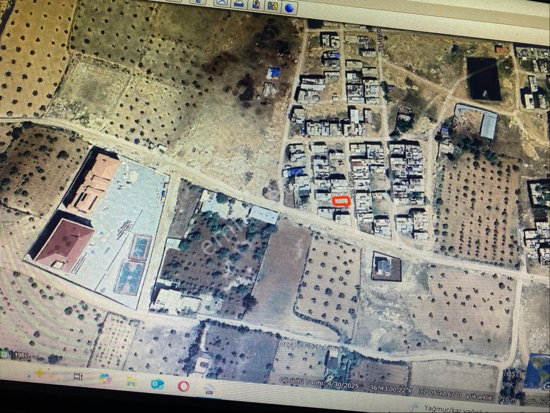 Öz Yüksek Emlaktan Satılık 100m2 Arsa