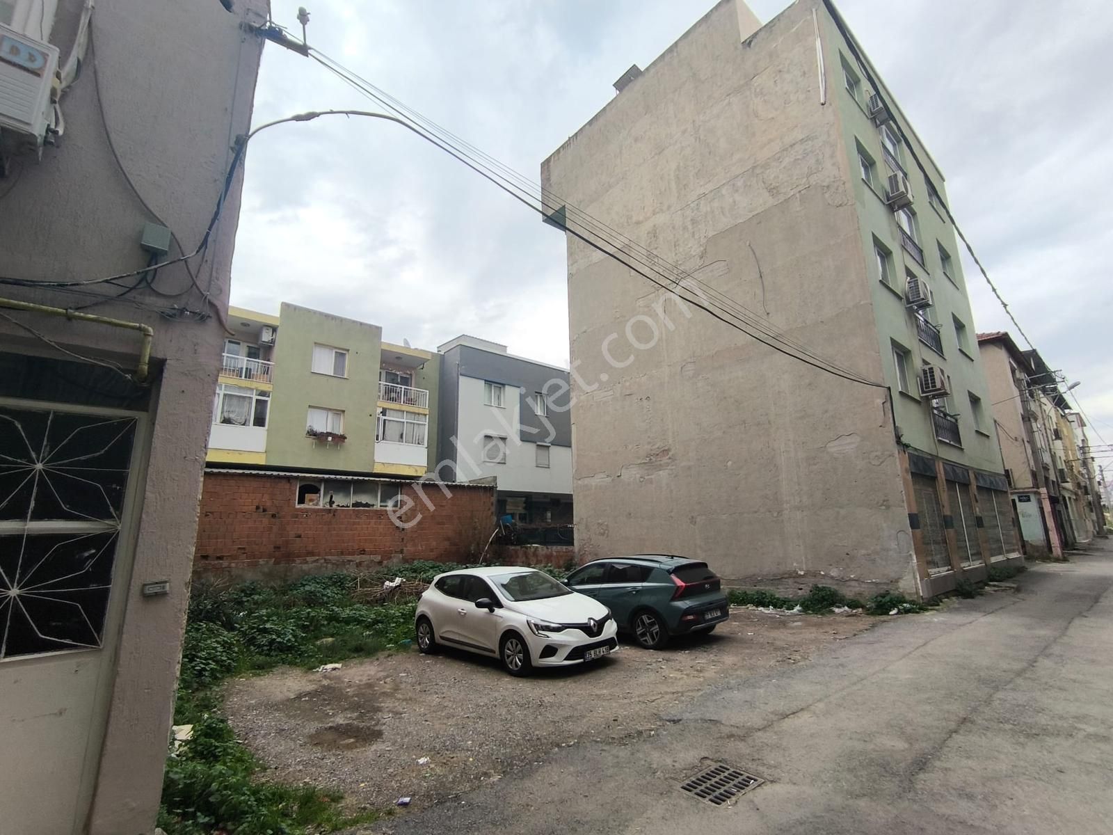 Bayraklı Postacılar 175 M2 Muhteşem Konumda Satılık Fırsat Arsa - Görsel 2